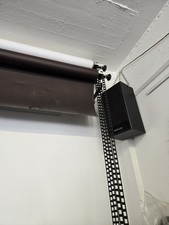 Fotohintergründe 1 X Weiß ,  1 X  Schwarz Jeweils auf Rolle mit Zubehör.