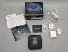 NETGEAR Nighthawk M1 MR1100 Router, Schwarz/Silbergrau