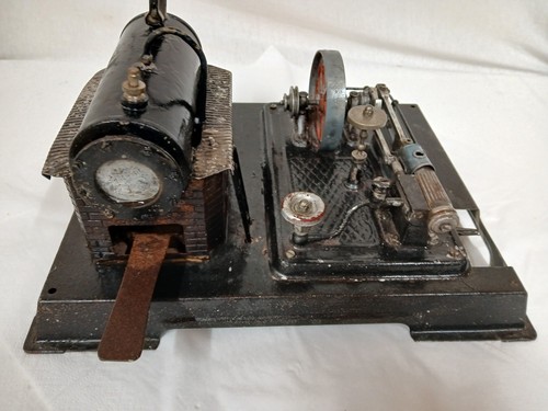 Alte dampfmaschine modell - alte,
