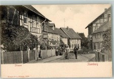 13521014 - 3705 Ilsenburg Ortsstrasse Paar mit Kinderwagen Hotel Ilsental