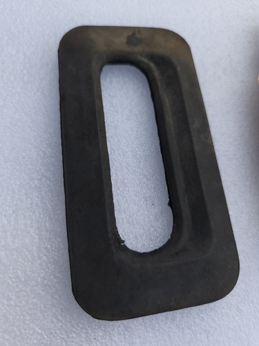 Gummiteil für kettenschutz - gummiteil,