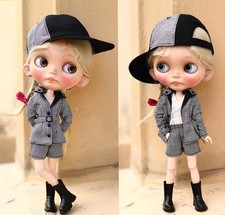 Blythe Outfit 4tlg. Jacke, Cap, Shorts und Shirt, Obitsu und Azone