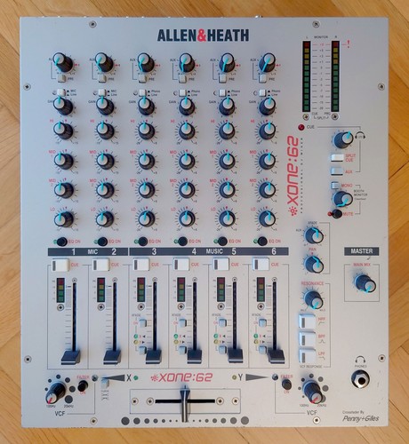 Allen heath xone - allen,