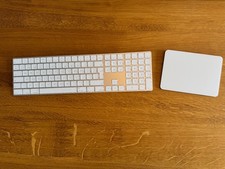 Set aus Apple Magic Trackpad