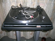 Plattenspieler Onkyo CP-1022 A, neuer Riemen, Gew. auf ca.2g eingestellt. Top-PL