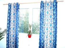 Extravagantes Blumenmuster