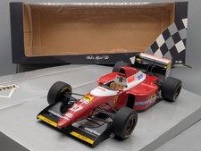 Modellautos 1:18 Minichamps
