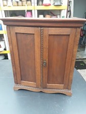 Antiker Apothekerschrank