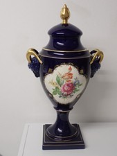 Riesige kobaldblaue Deckelvase