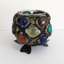 Brutalismus Windlicht mit Glasperlen und Draht