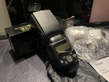 NEEWER NW-670 TTL Flash Blitz