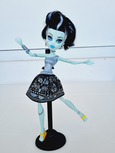 Mattel monster high - monster, frankie