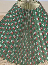 alter gut erhaltener Lampenschirm Aufsteckschirm Weihnachten grün