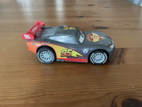 Cars lightning mcqueen - cars,