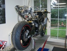 Motorrad Montageständer hinten