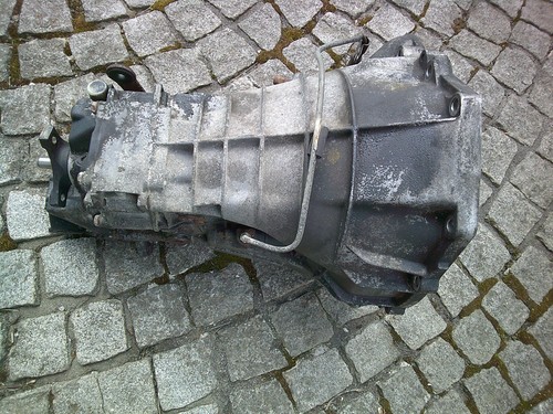Mercedes w124 e220 230e 250d - mercedes,