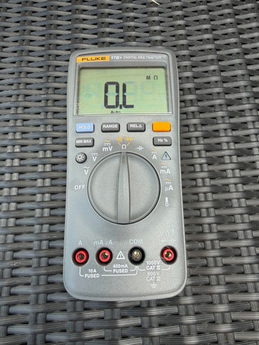 Fluke 17b digital multimeter - 17b+,