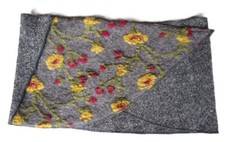 Schärpe Hüftgürtel Cacheur Schal Gürtel Hüftwärmer Walkstoff Unikat grau Blumen