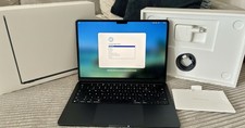 Apple MacBook Air 13,6 Zoll