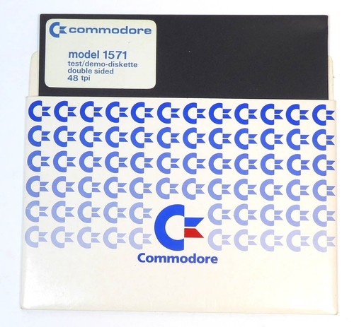 Commodore c64 original - --,