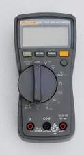 FLUKE MODELL 117 TRUE RMS DIGITAL PORTABLE HANDHELD MULTIMETER
