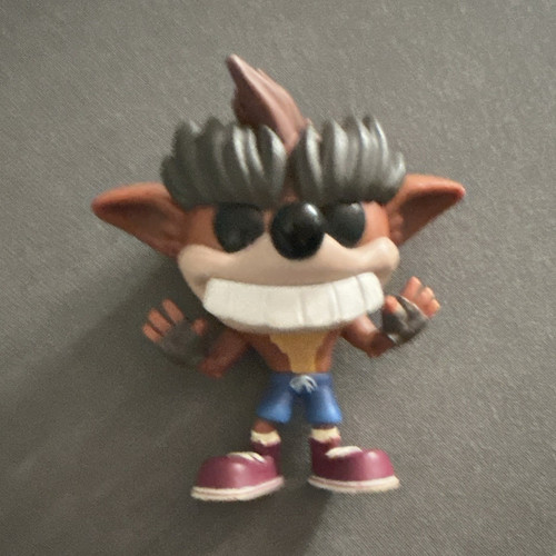 Crash bandicoot figürchen - crash,