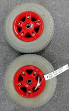 #141  2 x Räder Reifen und Felge hinten Reha Richter Komet 2 Rollstuhl  