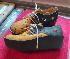 Ausgefallene Plateau-Schuhe mit Schnürung*PAPUCEI*Gr. 40*schwarz-senfgelb