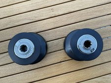 Zwei 32er Harken Winschen