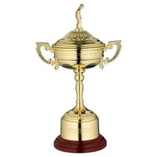 R4US Trophy Award Gold Finish