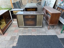 Alte Radioschrank Sammlung