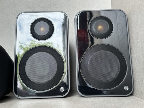 Monitor audio vector - audio,