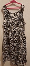 H&M Kleid Zebra Größe S (36 38) Damen Mädchen Sommer Kleid Schwarz Weiß Gemuster
