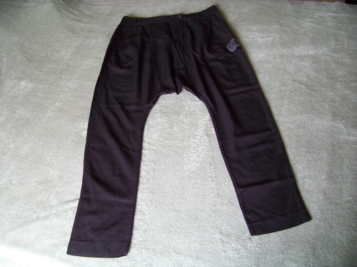 Tolle schwarze hose mit - tolle,,
