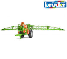 Bruder Toys 02207 Amazone UX 5200 gezogene Feldfruchtspritze mit funktionierender Pumpe