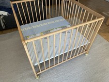 Geuther 2213 Leela Laufstall Spielgitter Schlafen Spielen natur Monster NZ4