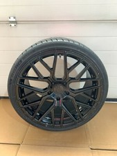 1 Stück ROHANA RFX10 Gloss Black mit Michelin Pilot Sport 305/25 ZR20