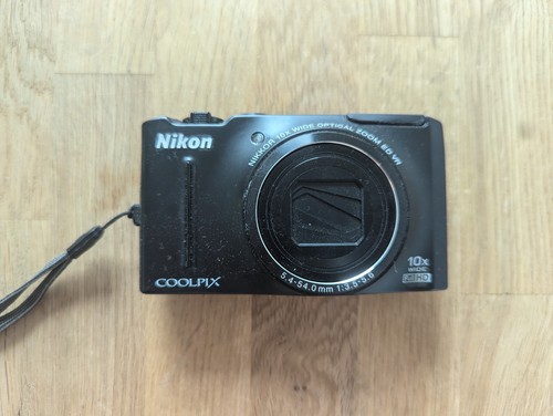 Nikon coolpix s8100 mp - coolpix,