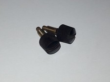 2 Schrauben (für Rückwand) aus Nordmende Othello 55 - Röhrenradio Ersatzteile