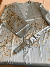 Hellblauer Damen Satin