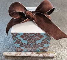 NEW Note Paper Cube & Pen -