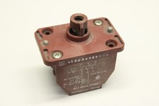 MANNESMAN DEMAG 87419544 SES 2 Kran Schaltelement contact Block SES2