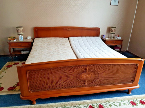 Antikes holzbett 1950 mit 2 - ca,