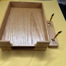 Dokumentenablage aus Holz (Eiche) plus passendem Stifthalter aus Holz für 2 Stif