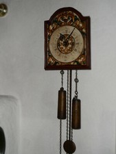 Nostalgische Wanduhr