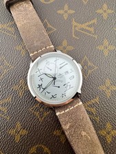 Zeno-Uhr Basel Arata Isozaki