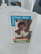 Müslüm Gürses Düşenin Dostu Olmaz
