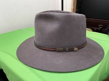 AKUBRA LEISURE TIME Hut 