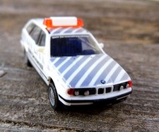 BMW 5er, E34 Touring - Servicemobil  -   von Herpa- 1:87