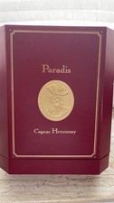 Hennessy Paradis 1989
